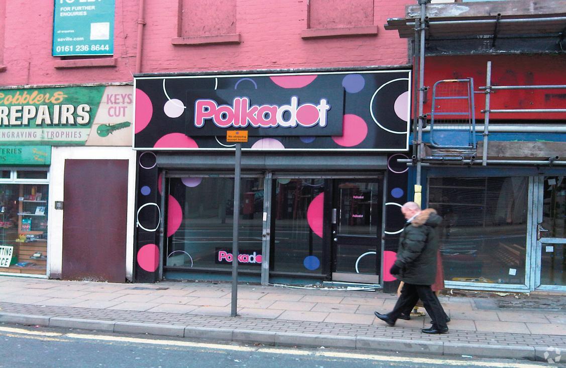 25 County Rd, Liverpool en venta Foto principal- Imagen 1 de 1