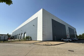 Premier Park Rd, London en alquiler Foto del edificio- Imagen 1 de 7