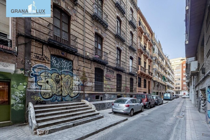 Acera del Triunfo, 19, Granada, Granada en venta - Foto del edificio - Imagen 3 de 18