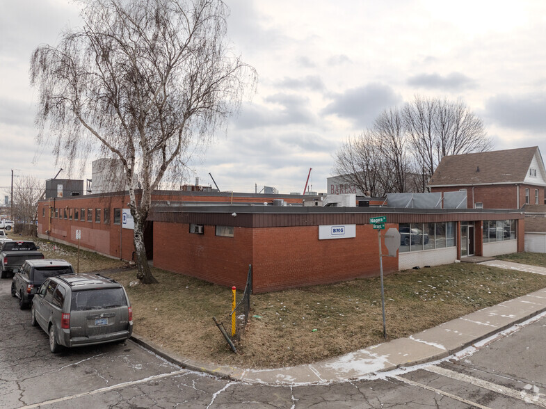 42 Niagara St, Hamilton, ON en venta - Foto del edificio - Imagen 2 de 3