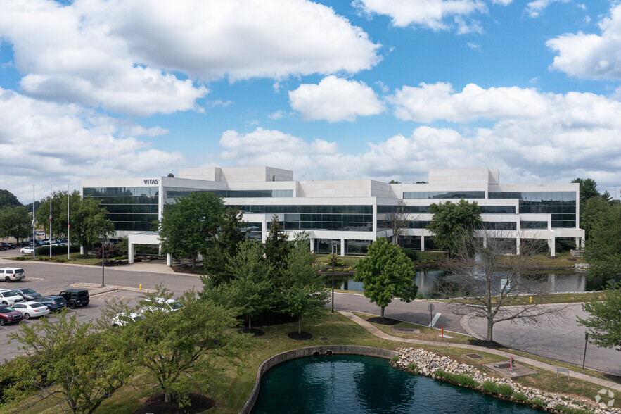 11500 Northlake Dr, Cincinnati, OH en alquiler - Foto del edificio - Imagen 1 de 6