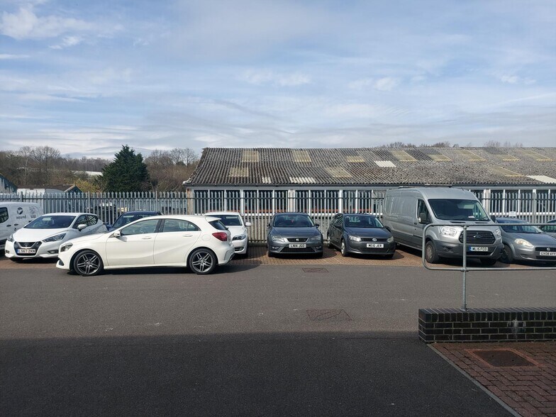 Unit 3, Lamberts Park, 3 Lamberts Road, Tunbridge Wells en alquiler - Foto del edificio - Imagen 1 de 9