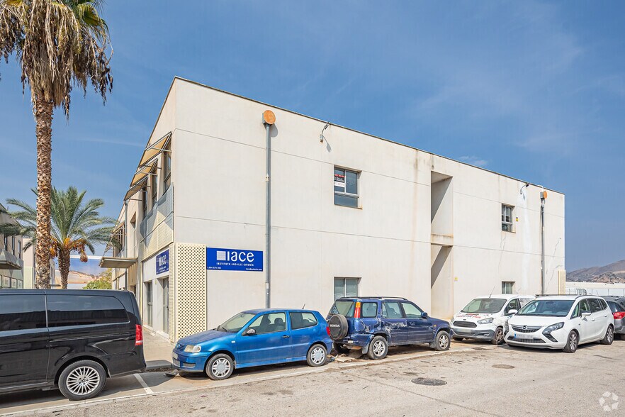 Calle Iván Pavlov, Málaga, Málaga en venta - Foto del edificio - Imagen 3 de 3