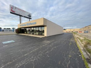 1830 S Reed Rd, Kokomo, IN en alquiler Foto del edificio- Imagen 2 de 6