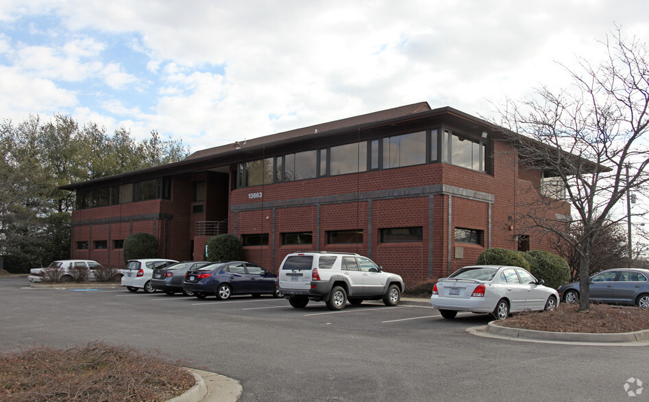 13663 Office Pl, Woodbridge, VA en alquiler - Foto del edificio - Imagen 3 de 3