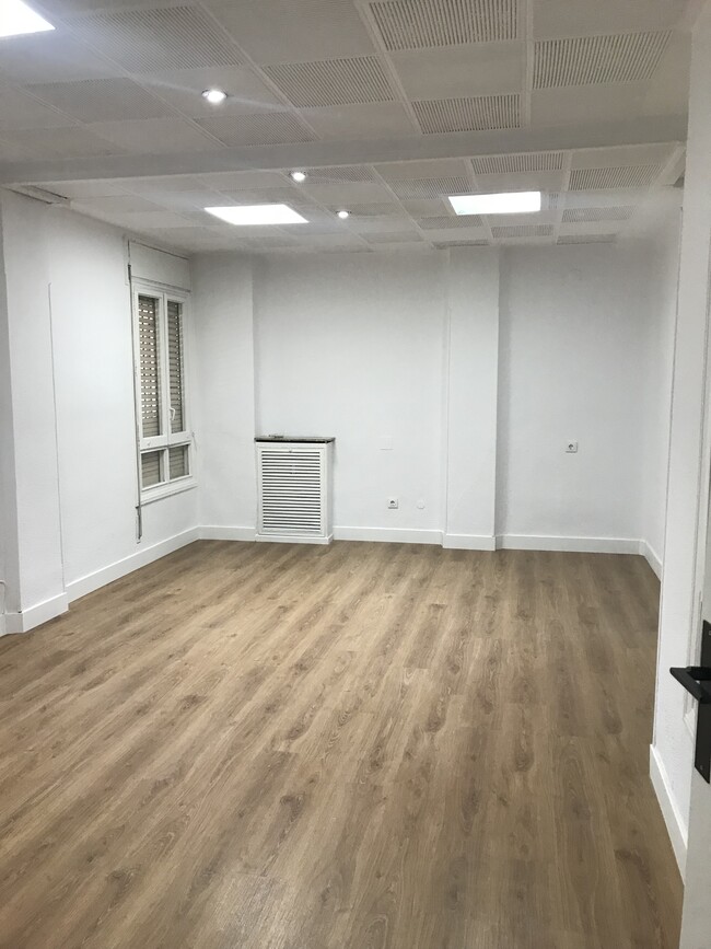 Más detalles de Oficina en alquiler