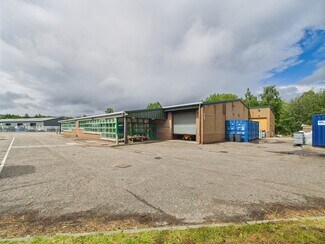 Más detalles de Unit 3 A95, Grantown On Spey - Nave en venta