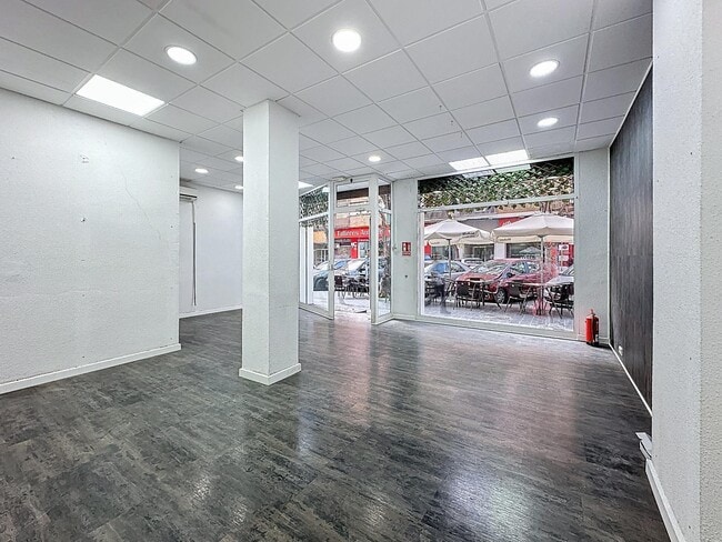 Más detalles de Local en alquiler