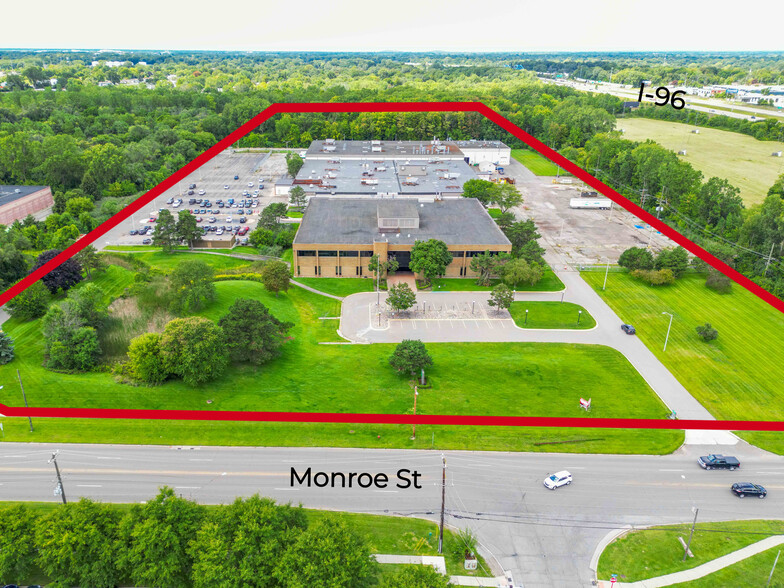 6400 Monroe Blvd, Taylor, MI en venta - Foto del edificio - Imagen 2 de 7