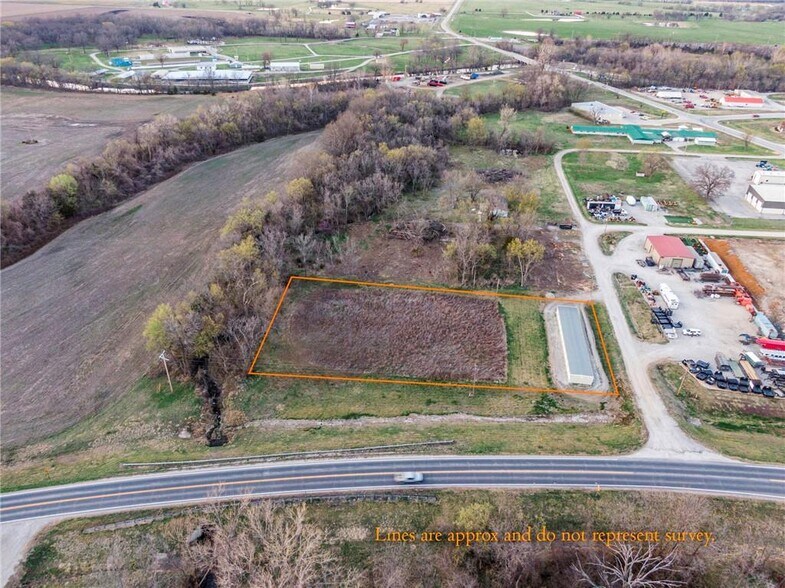 314 10th st, Mound City, KS en venta - Foto del edificio - Imagen 3 de 4