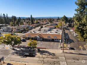 982-998 El Monte Ave, Mountain View, CA - VISTA AÉREA  vista de mapa - Image1