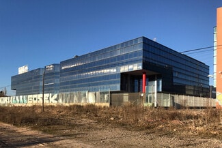 Más detalles de Calle Francisco Medina Mendoza, 41, Cabanillas del Campo - Oficina en venta