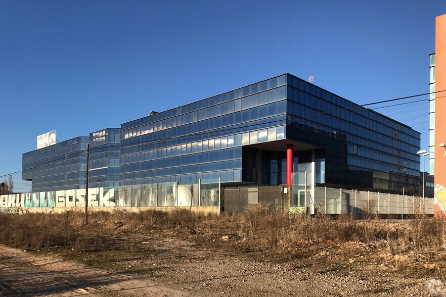 Calle Francisco Medina Mendoza, 41, Cabanillas del Campo, Guadalajara en venta - Foto principal - Imagen 1 de 14