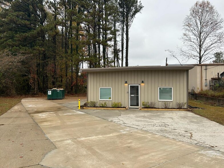 1484 Lake City Industrial Ct, Morrow, GA en venta - Foto del edificio - Imagen 2 de 20