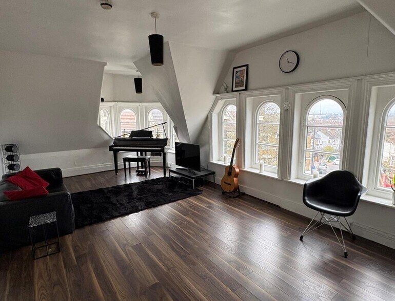 53 Hoe St, London en venta - Foto del edificio - Imagen 3 de 9