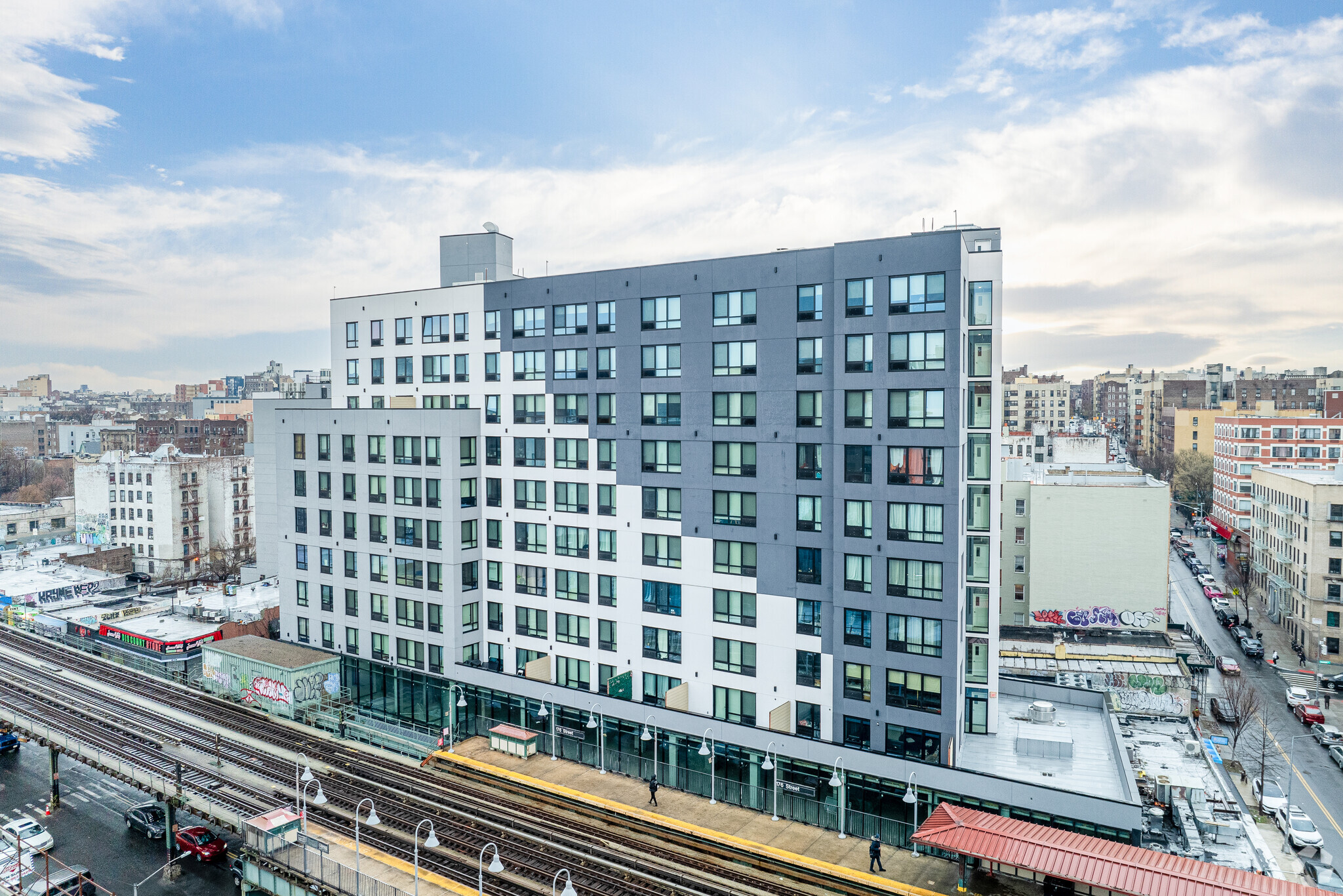 1850 Jerome Ave, Bronx, NY en alquiler Foto del edificio- Imagen 1 de 12