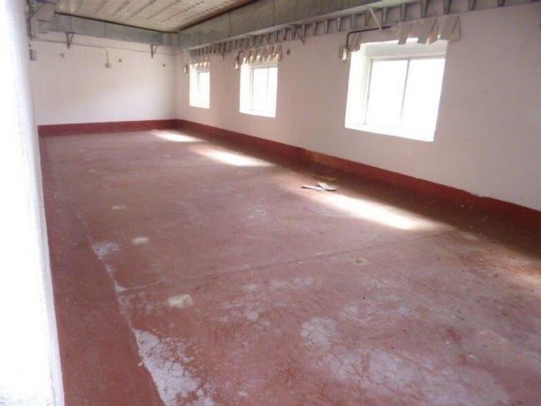 Nave en Ledrada en venta - Foto del edificio - Imagen 3 de 16