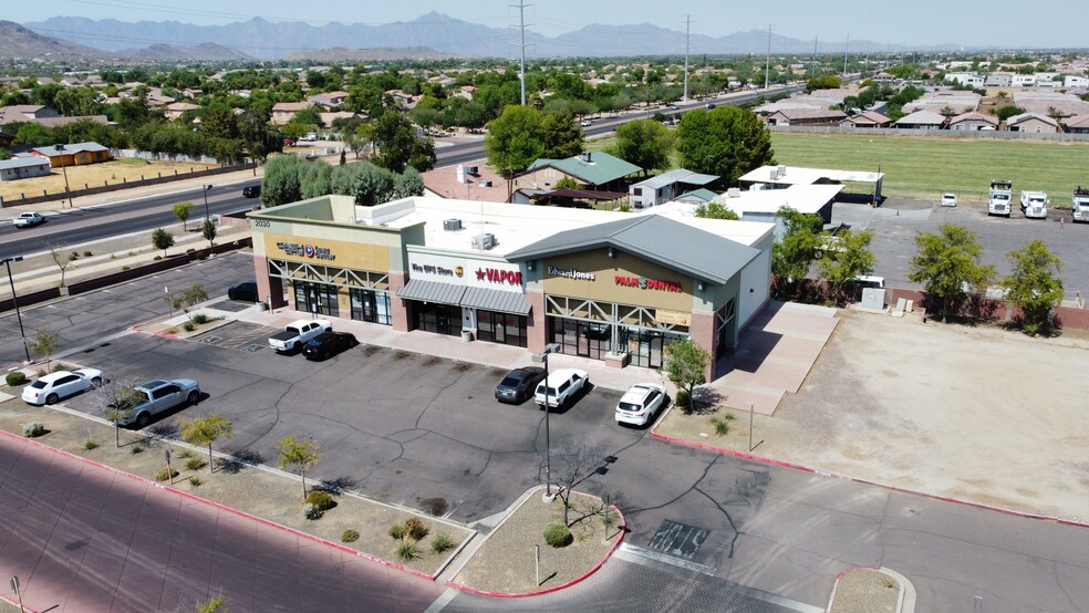 W Baseline Rd, Phoenix, AZ en alquiler - Foto del edificio - Imagen 3 de 7