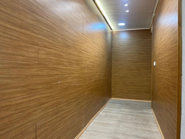 Local en Moralzarzal, Madrid en alquiler - Foto del edificio - Imagen 3 de 18