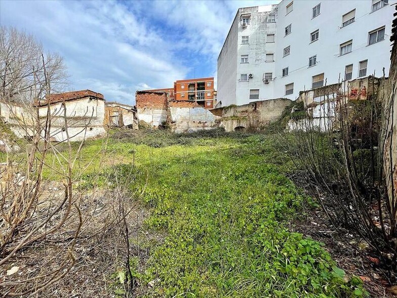 Terreno en Plasencia en venta - Foto del edificio - Imagen 2 de 13