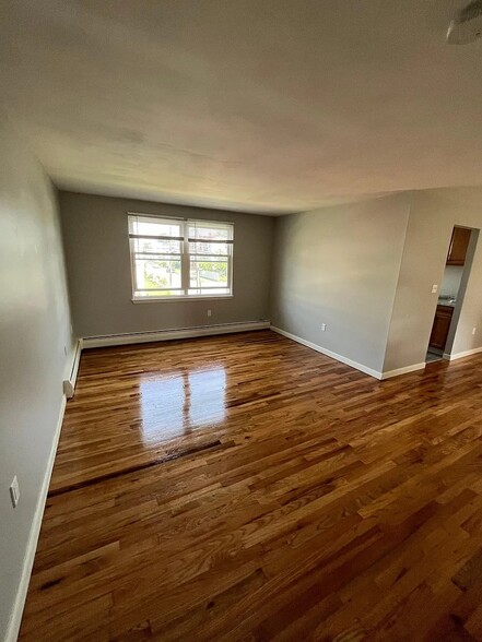 109 Adelaide St, Hartford, CT en venta - Foto del edificio - Imagen 2 de 14