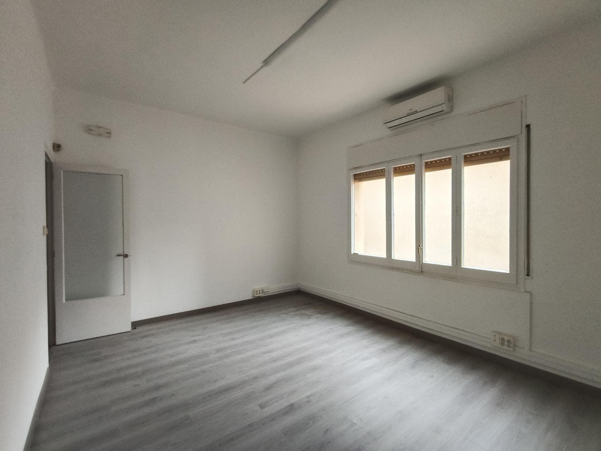 Oficina en Barcelona, Barcelona en alquiler Foto del interior- Imagen 1 de 18