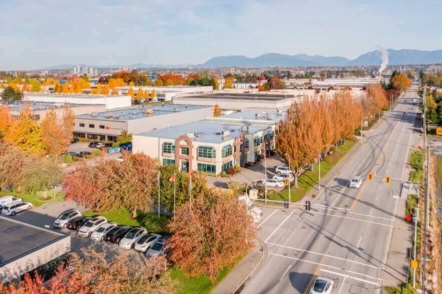 4471 No 6 Rd, Richmond, BC en venta - Foto del edificio - Imagen 2 de 4