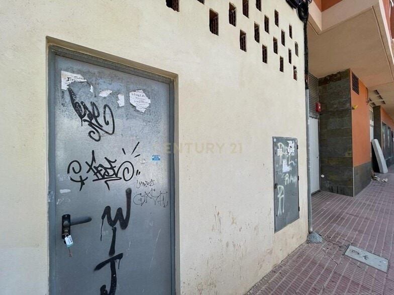 Local en Los Alcázares en venta - Foto del edificio - Imagen 3 de 10