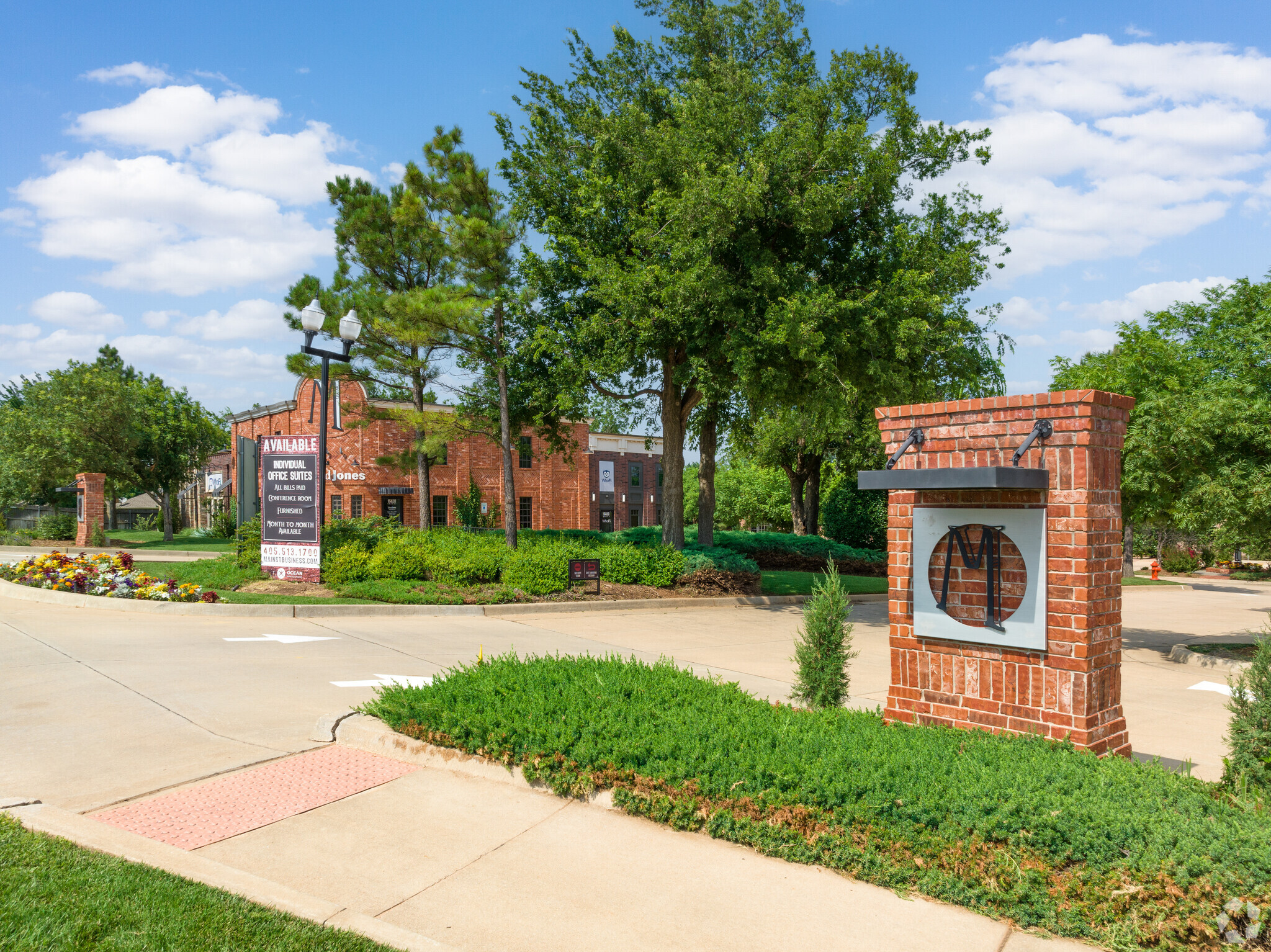 15712 N Pennsylvania Ave, Edmond, OK en alquiler Foto del edificio- Imagen 1 de 13