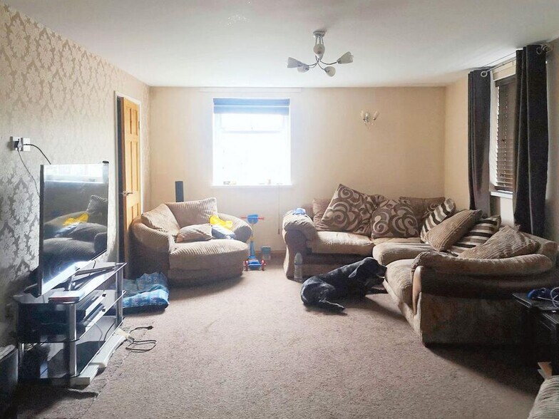 Strothers Road,, High Spen en venta - Foto del edificio - Imagen 2 de 18