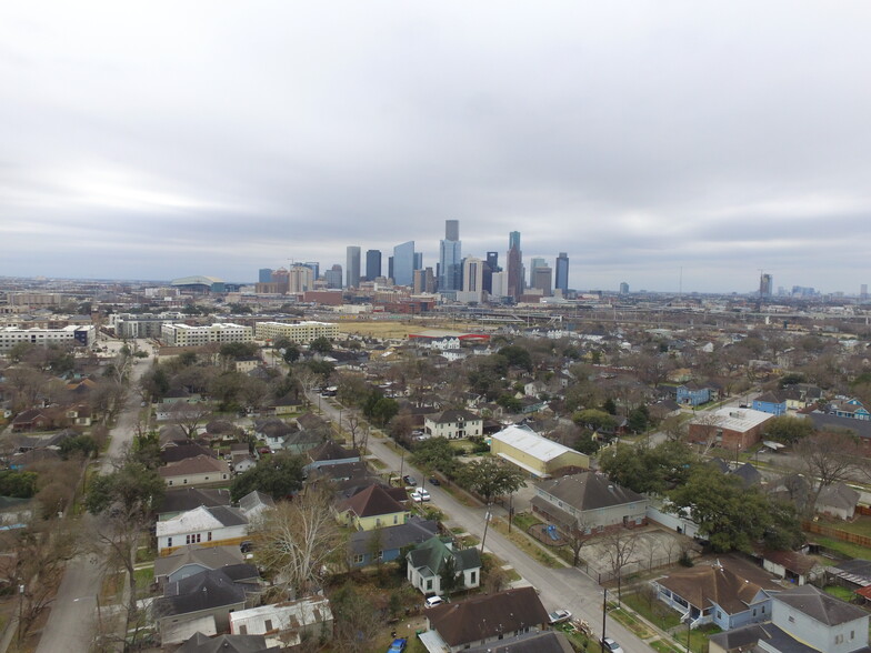 1905 Chapman St, Houston, TX en alquiler - Foto del edificio - Imagen 2 de 20