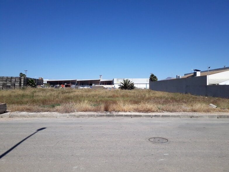 Nave en Cox en venta - Foto del edificio - Imagen 1 de 4