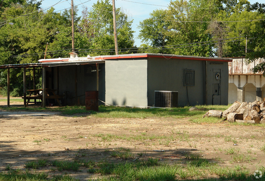 1106 Gallatin St, Jackson, MS en alquiler - Foto del edificio - Imagen 2 de 2