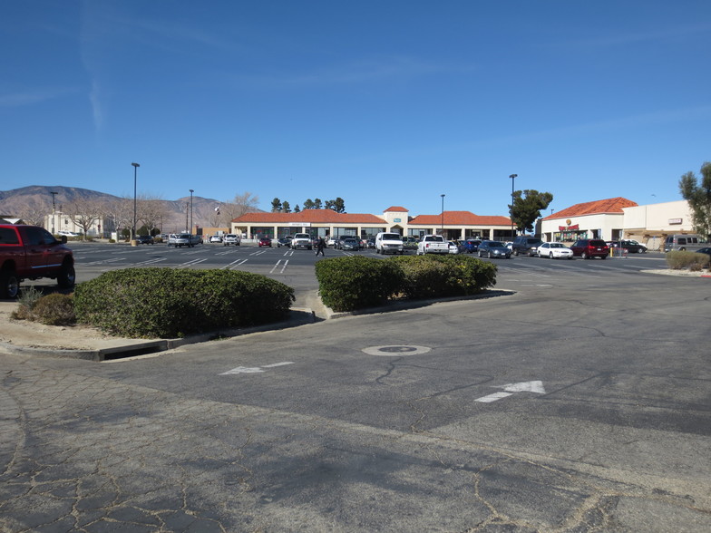 16910-16918 State Highway 14, Mojave, CA en venta - Foto del edificio - Imagen 2 de 9