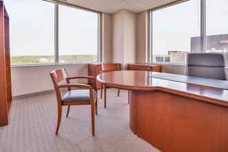 89 Headquarters Plz, Morristown, NJ en alquiler Foto del interior- Imagen 1 de 8