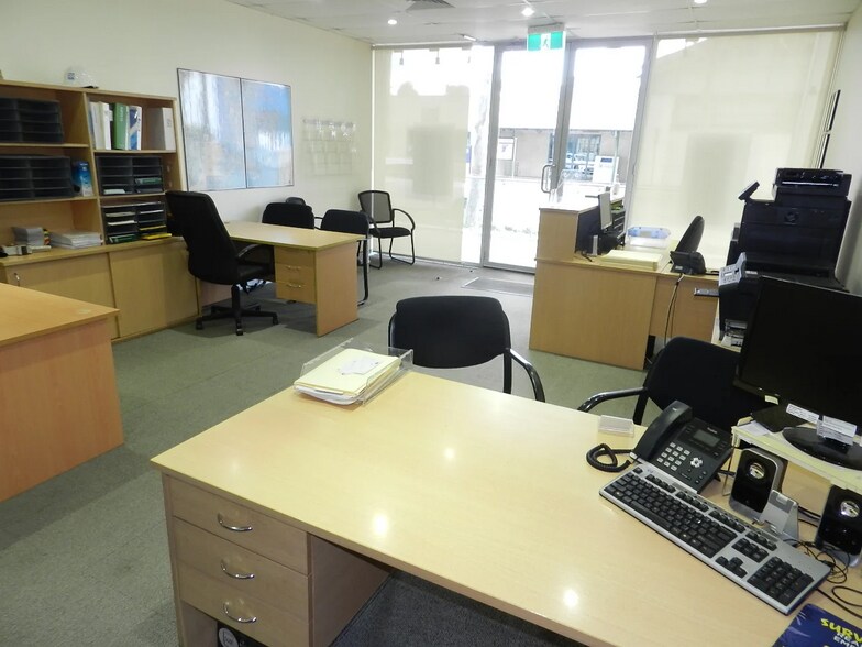 3 Avenue Of Europe, Newington en venta - Foto del interior - Imagen 3 de 4