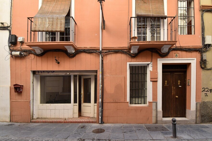 Calle Lavadero Tablas, 8, Granada, Granada en venta - Foto del edificio - Imagen 1 de 37
