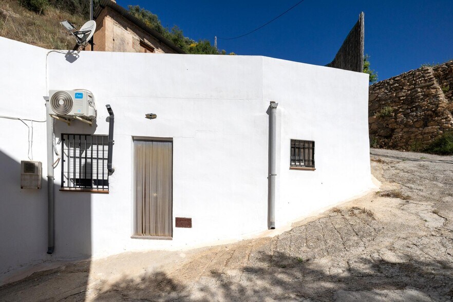 Terreno en Lanjarón en venta - Foto del edificio - Imagen 3 de 33