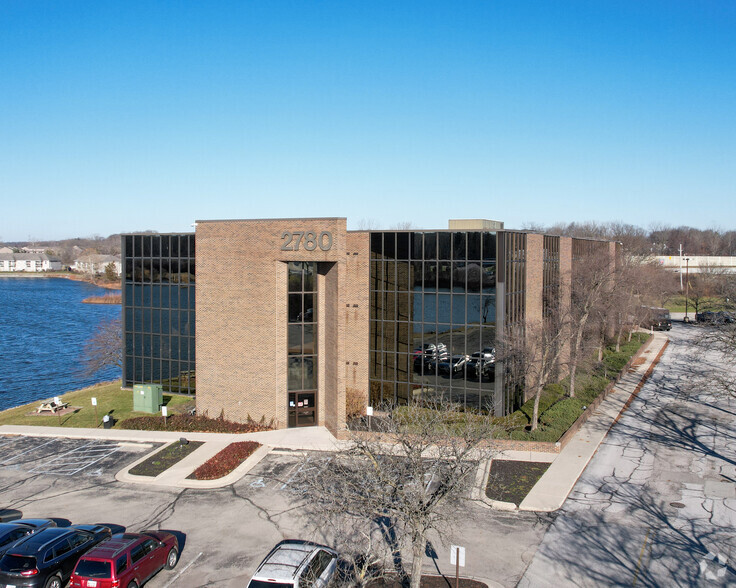 2611 Waterfront Pky, Indianapolis, IN en alquiler - Foto del edificio - Imagen 1 de 5