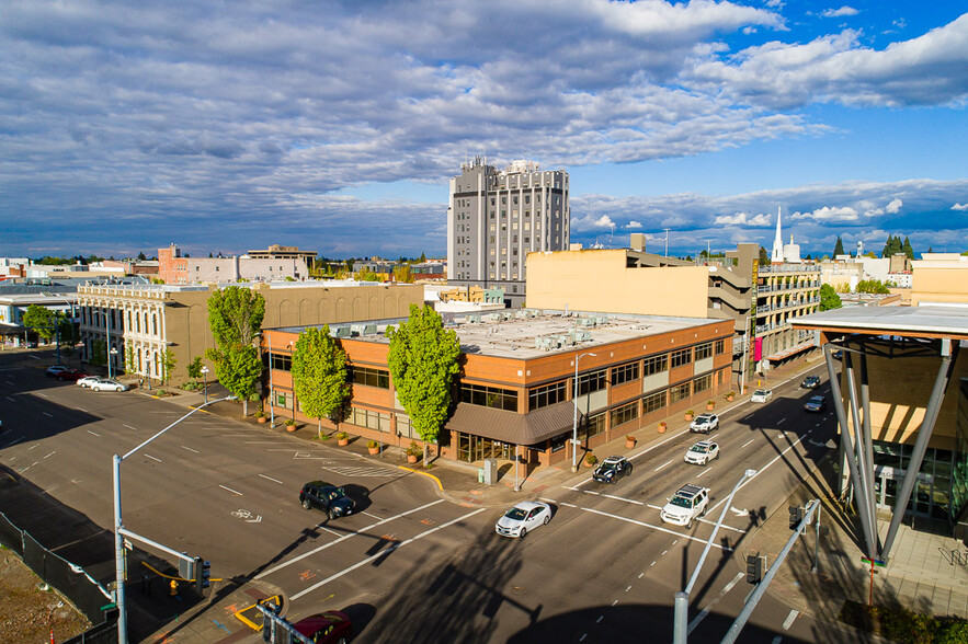 198 Commercial St SE, Salem, OR en alquiler - Foto del edificio - Imagen 1 de 13