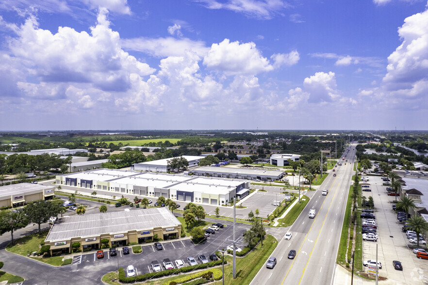 310 N Wickham Rd, Melbourne, FL en alquiler - Foto del edificio - Imagen 2 de 20