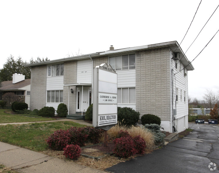 88 Lakedale Dr, Lawrenceville, NJ en alquiler - Foto del edificio - Imagen 2 de 11