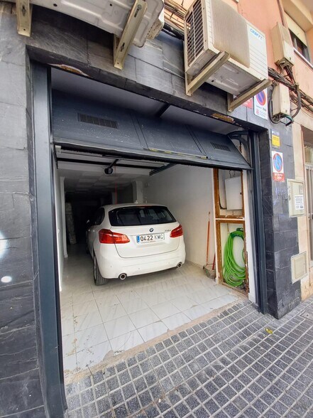 Local en Córdoba, Córdoba en venta - Foto del edificio - Imagen 2 de 14