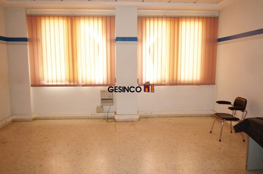 Local en Ontinyent, Valencia en venta - Foto del edificio - Imagen 3 de 8