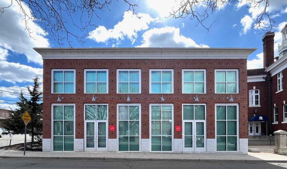 10 Marshall St, Norwalk, CT en venta - Foto del edificio - Imagen 1 de 17