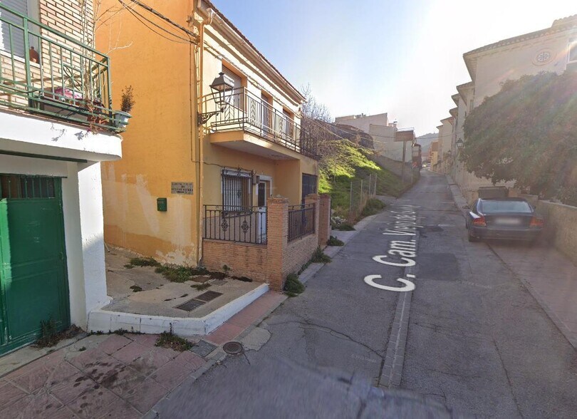 Calle Viejo de Güéjar, Cenes de la Vega, Granada en venta - Foto del edificio - Imagen 2 de 7
