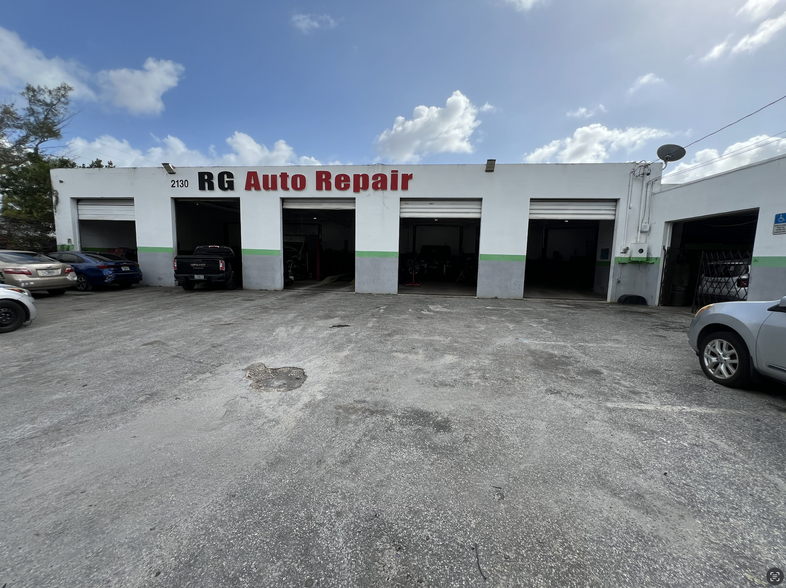 2130 Johnson St, Hollywood, FL en venta - Foto del edificio - Imagen 2 de 13