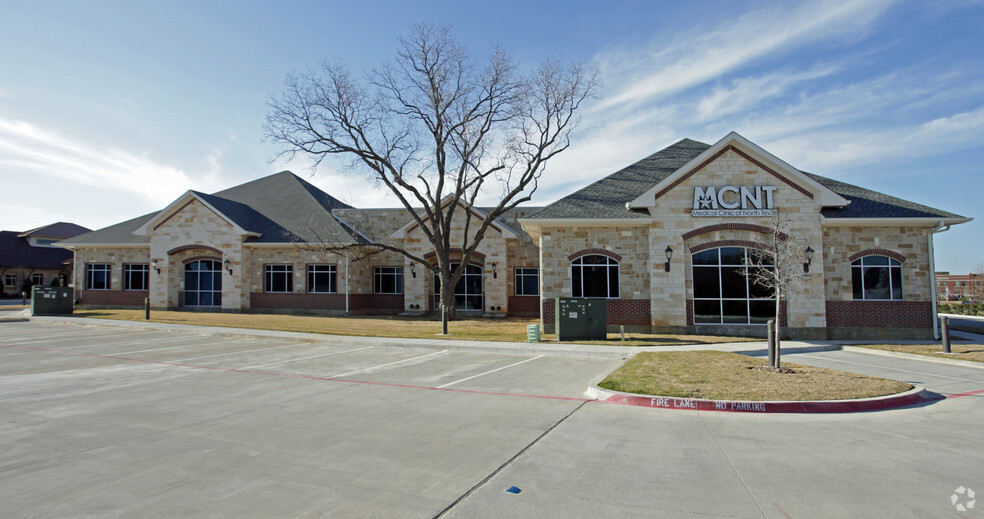 4921 Long Prairie Rd, Flower Mound, TX en alquiler - Foto principal - Imagen 1 de 4