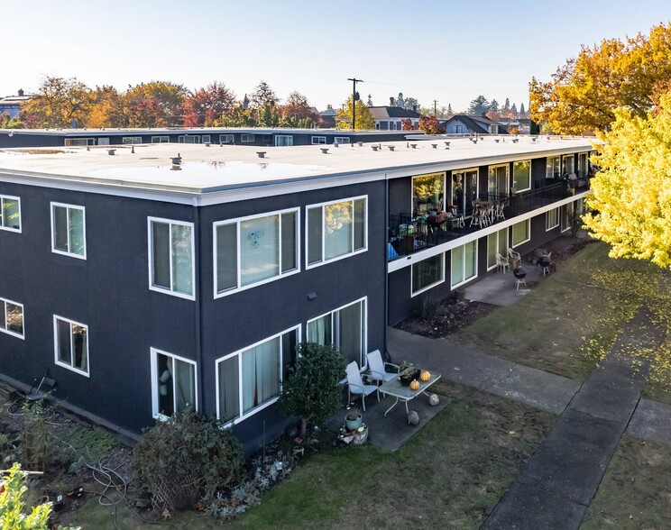 205 6th Ave SE, Albany, OR en venta - Foto del edificio - Imagen 2 de 9