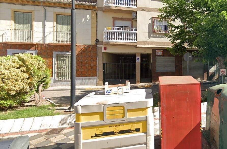 Avenida Andalucía, 1, Atarfe, Granada en alquiler - Foto del edificio - Imagen 2 de 7